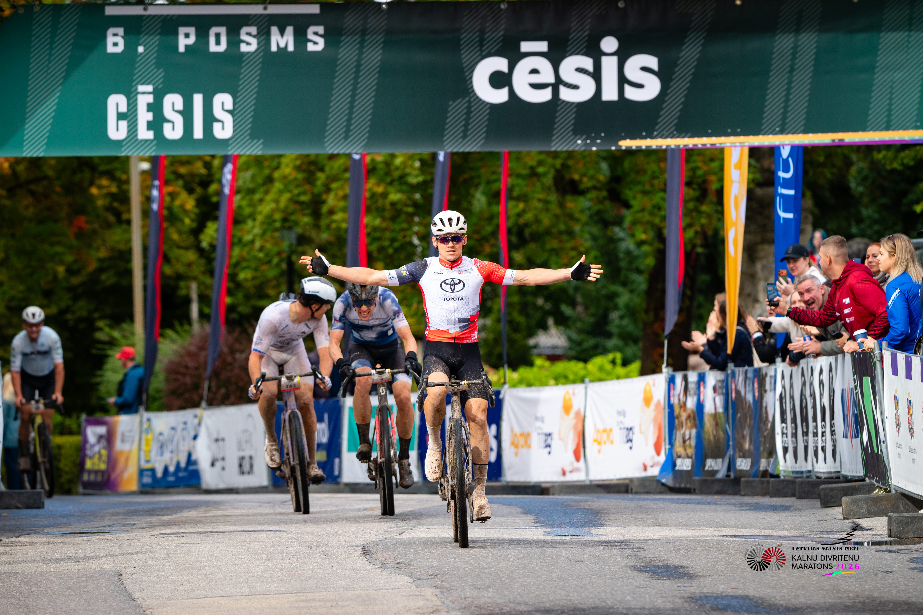 LVM MTB un Gravel maratona sezonas finālposmā Cēsīs triumfē Kivistiks un Rodionova